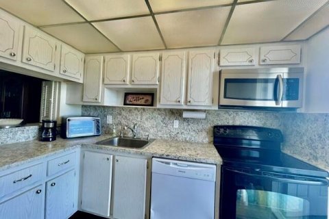 Купить кондоминиум в Дирфилд-Бич, Флорида 3 комнаты, 90.12м2, № 2146038 - фото 5