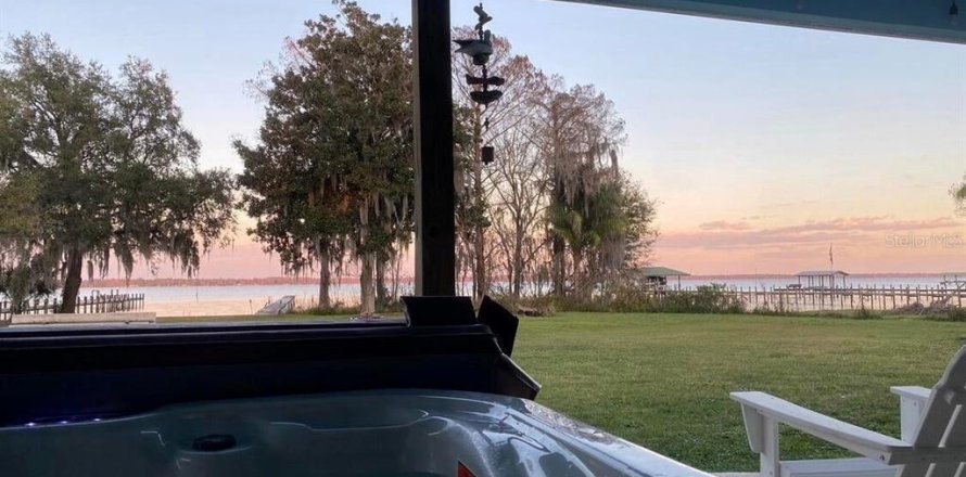 Villa ou maison à Palatka, Floride 3 chambres, 215.81 m2 № 2389051