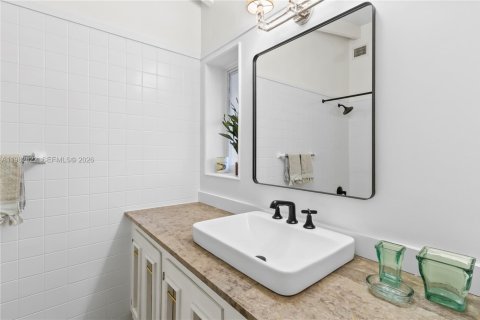 Снять в аренду виллу или дом в Форт-Лодердейл, Флорида 3 спальни, 214.23м2, № 2050062 - фото 28