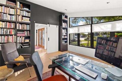 Снять в аренду виллу или дом в Форт-Лодердейл, Флорида 3 спальни, 214.23м2, № 2050062 - фото 11