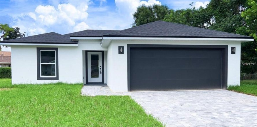 House in Ocala, Florida 3 bedrooms, 117.99 sq.m. № 2395978