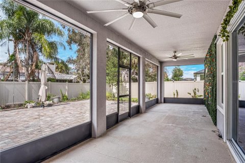 Villa ou maison à vendre à Palm Bay, Floride: 4 chambres, 236.34 m2 № 2197141 - photo 28