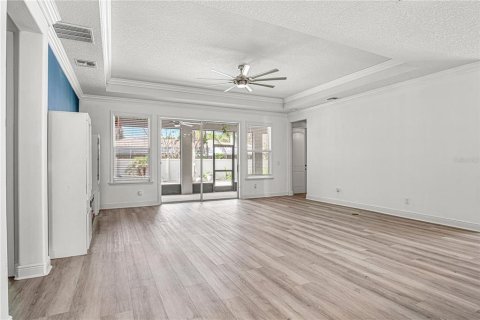 Villa ou maison à vendre à Palm Bay, Floride: 4 chambres, 236.34 m2 № 2197141 - photo 3