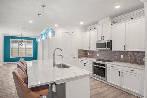Villa ou maison à vendre à Palm Bay, Floride: 4 chambres, 236.34 m2 № 2197141 - photo 13