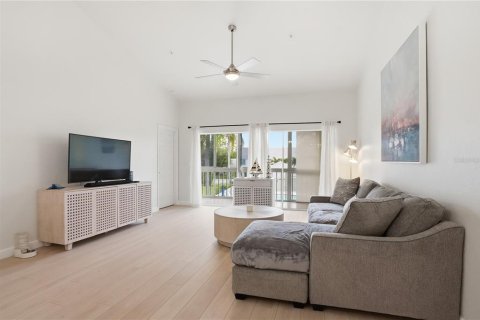 Condominio en venta en Bradenton, Florida, 2 dormitorios, 125.05 m2 № 2093307 - foto 12