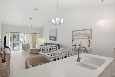 Condominio en venta en Bradenton, Florida, 2 dormitorios, 125.05 m2 № 2093307 - foto 15