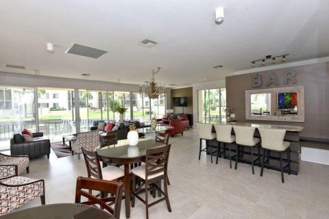 Copropriété à vendre à Palm Beach Gardens, Floride: 1 chambre, 111.48 m2 № 2178535 - photo 3