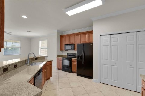 House in Ocala, Florida 3 bedrooms, 146.97 sq.m. № 1849507 - photo 10
