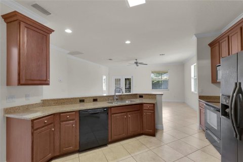 House in Ocala, Florida 3 bedrooms, 146.97 sq.m. № 1849507 - photo 13