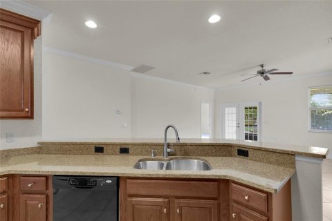 House in Ocala, Florida 3 bedrooms, 146.97 sq.m. № 1849507 - photo 8
