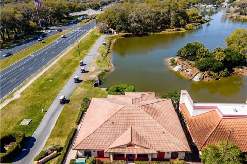 Commercial property in Lady Lake, Florida 329.99 sq.m. № 2212843 - photo 27