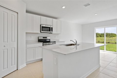 Villa ou maison à vendre à Eustis, Floride: 4 chambres, 169.45 m2 № 2202364 - photo 6