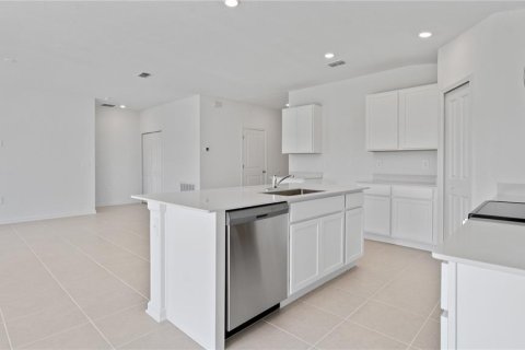 Villa ou maison à vendre à Eustis, Floride: 4 chambres, 169.45 m2 № 2202364 - photo 9