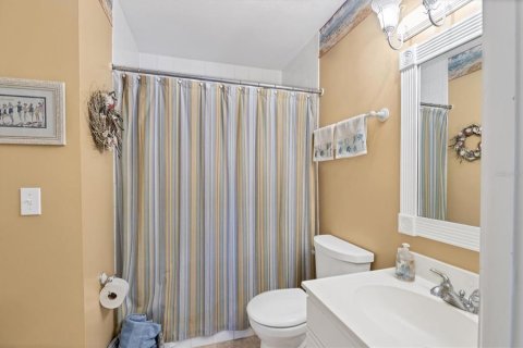 Condo in Englewood, Florida, 2 bedrooms  № 1615040 - photo 20