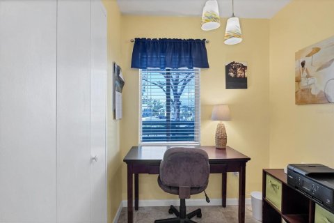 Condo in Englewood, Florida, 2 bedrooms  № 1615040 - photo 21
