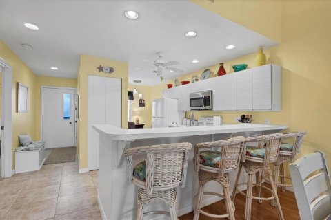 Condo in Englewood, Florida, 2 bedrooms  № 1615040 - photo 8