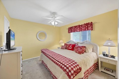 Condo in Englewood, Florida, 2 bedrooms  № 1615040 - photo 19