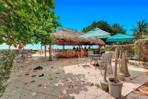 Condominio en alquiler en Hollywood, Florida, 1 dormitorio, 94.85 m2 № 2353711 - foto 11