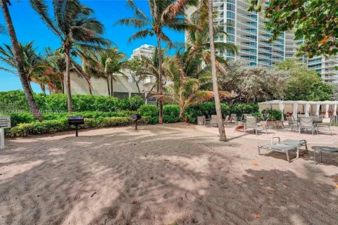 Condominio en alquiler en Hollywood, Florida, 1 dormitorio, 94.85 m2 № 2353711 - foto 16