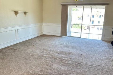 Condo in Tampa, Florida, 2 bedrooms  № 1632513 - photo 10