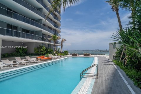 Copropriété à louer à Miami, Floride: 1 chambre, 90.95 m2 № 2076201 - photo 23