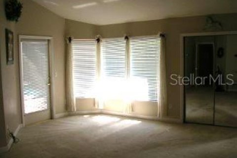 House in Eustis, Florida 3 bedrooms, 246.19 sq.m. № 1866063 - photo 20