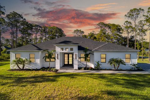 House in Loxahatchee Groves, Florida 4 bedrooms, 273.69 sq.m. № 2271555