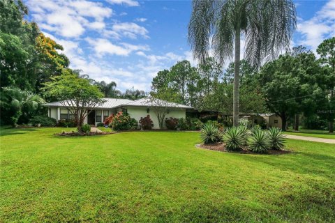 House in Indian lake estates, Florida 3 bedrooms, 179.86 sq.m. № 2234424