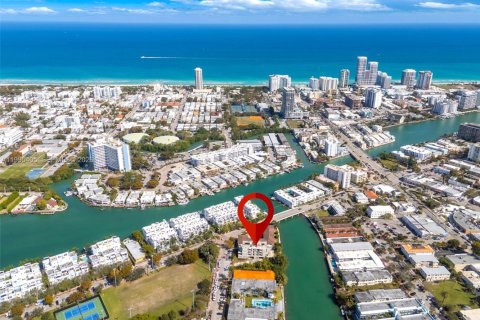 Купить земельный участок в Майами-Бич, Флорида № 2058243 - фото 14