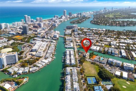 Купить земельный участок в Майами-Бич, Флорида № 2058243 - фото 13