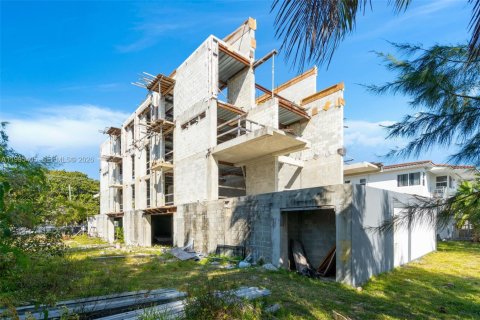 Купить земельный участок в Майами-Бич, Флорида № 2058243 - фото 5