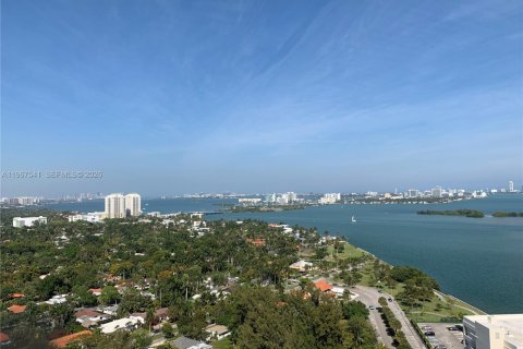 Condominio en venta en Miami, Florida, 2 dormitorios, 113.81 m2 № 2029845 - foto 6
