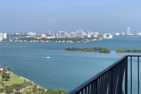 Condominio en venta en Miami, Florida, 2 dormitorios, 113.81 m2 № 2029845 - foto 2