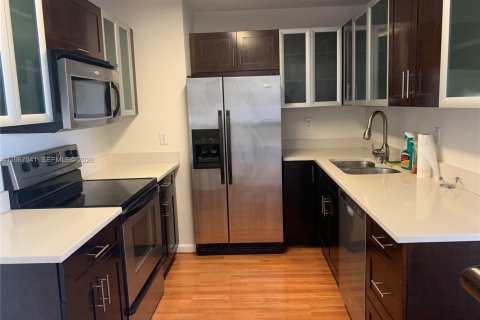 Condominio en venta en Miami, Florida, 2 dormitorios, 113.81 m2 № 2029845 - foto 22