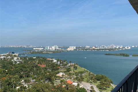 Condominio en venta en Miami, Florida, 2 dormitorios, 113.81 m2 № 2029845 - foto 5