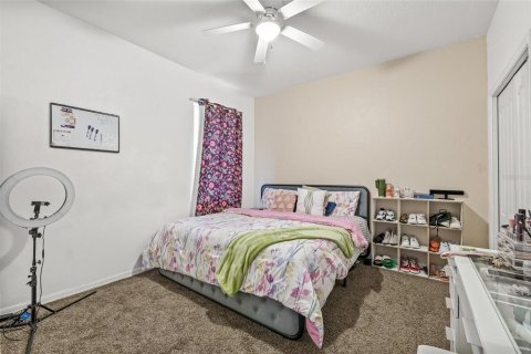 House in Brooksville, Florida 4 bedrooms, 162.95 sq.m. № 1840441 - photo 24