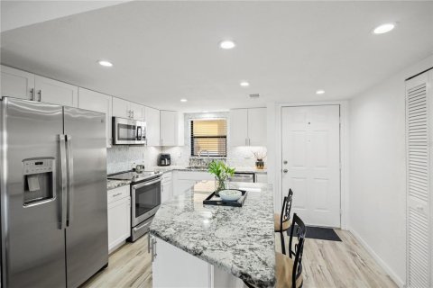 Copropriété à vendre à Port Charlotte, Floride: 2 chambres, 96.99 m2 № 2096530 - photo 21