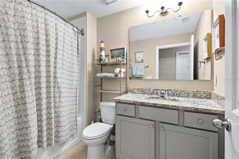 Townhouse in Winter Garden, Florida 3 bedrooms, 168.52 sq.m. № 2347464 - photo 17