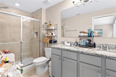 Townhouse in Winter Garden, Florida 3 bedrooms, 168.52 sq.m. № 2347464 - photo 15