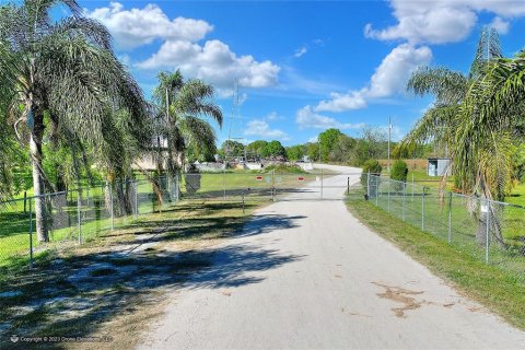 Land in Lakeland, Florida № 1251480 - photo 3