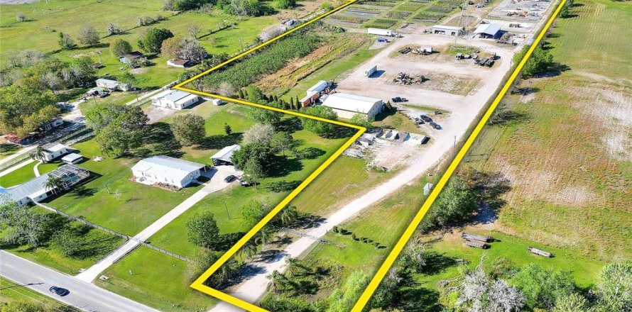 Land in Lakeland, Florida № 1251480