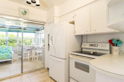 Copropriété à louer à Pompano Beach, Floride: 2 chambres, 120.77 m2 № 2169552 - photo 7
