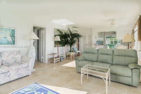 Copropriété à louer à Pompano Beach, Floride: 2 chambres, 120.77 m2 № 2169552 - photo 5