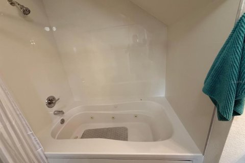 Copropriété à vendre à Kissimmee, Floride: 3 chambres, 120.4 m2 № 1802016 - photo 13