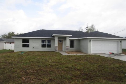 House in Ocala, Florida 4 bedrooms, 137.03 sq.m. № 1538382 - photo 1