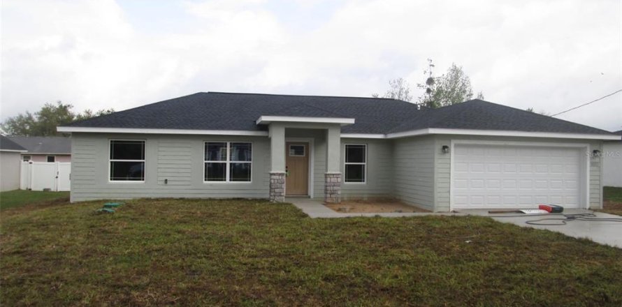 House in Ocala, Florida 4 bedrooms, 137.03 sq.m. № 1538382