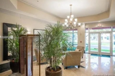 Снять в аренду кондоминиум в Майами, Флорида 2 спальни, 86.4м2, № 1987895 - фото 15