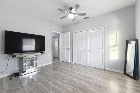 House in Winter Haven, Florida 3 bedrooms, 115.01 sq.m. № 1901929 - photo 14