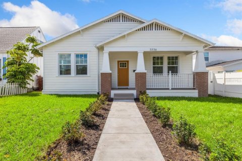 Villa ou maison à Saint Petersburg, Floride 4 chambres, 191.47 m2 № 2355138
