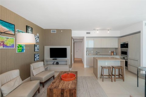 Купить кондоминиум в Холливуд, Флорида 2 спальни, 108.14м2, № 1967412 - фото 13